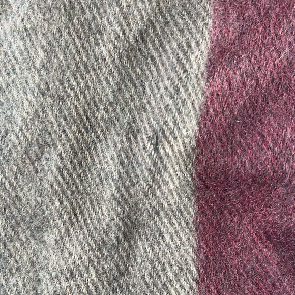 WOOLRICH COZY BLANKET WRAP WOMENS ONE SIZE FITS MOST MULTICOLOR DAPHINE PLAID - Picture 6 of 6